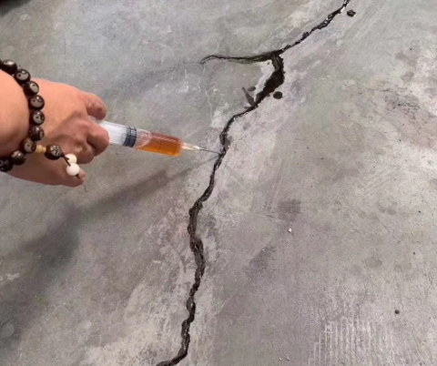 正宁混凝土裂缝修补技术详解​
